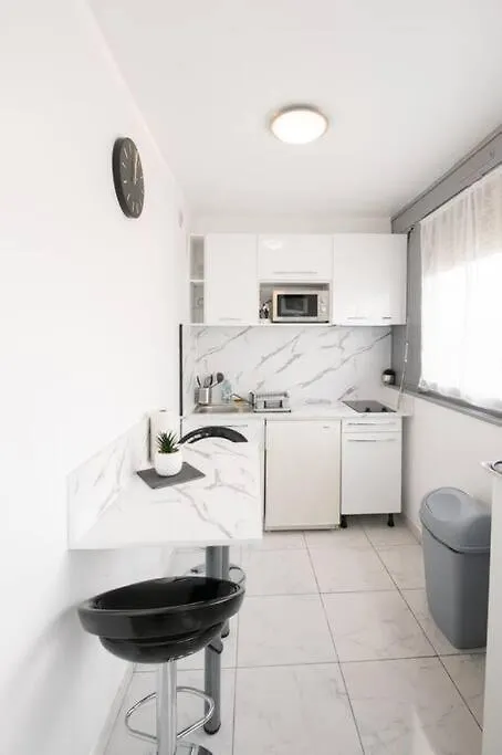 Le Jasseron - Appartement Cosy Avec Garage Quartier Partdieu 리옹 0*,  프랑스