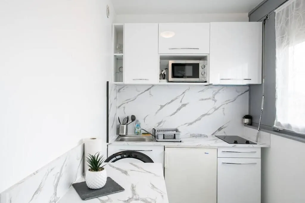 Le Jasseron - Appartement Cosy Avec Garage Quartier Partdieu 리옹 0*,