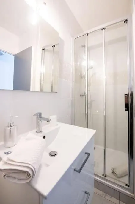Le Jasseron - Appartement Cosy Avec Garage Quartier Partdieu 리옹